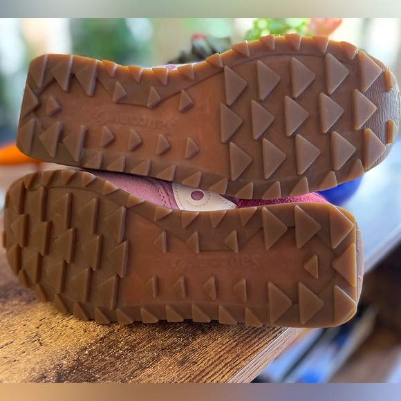 Saucony trainers - Picture 7 of 8